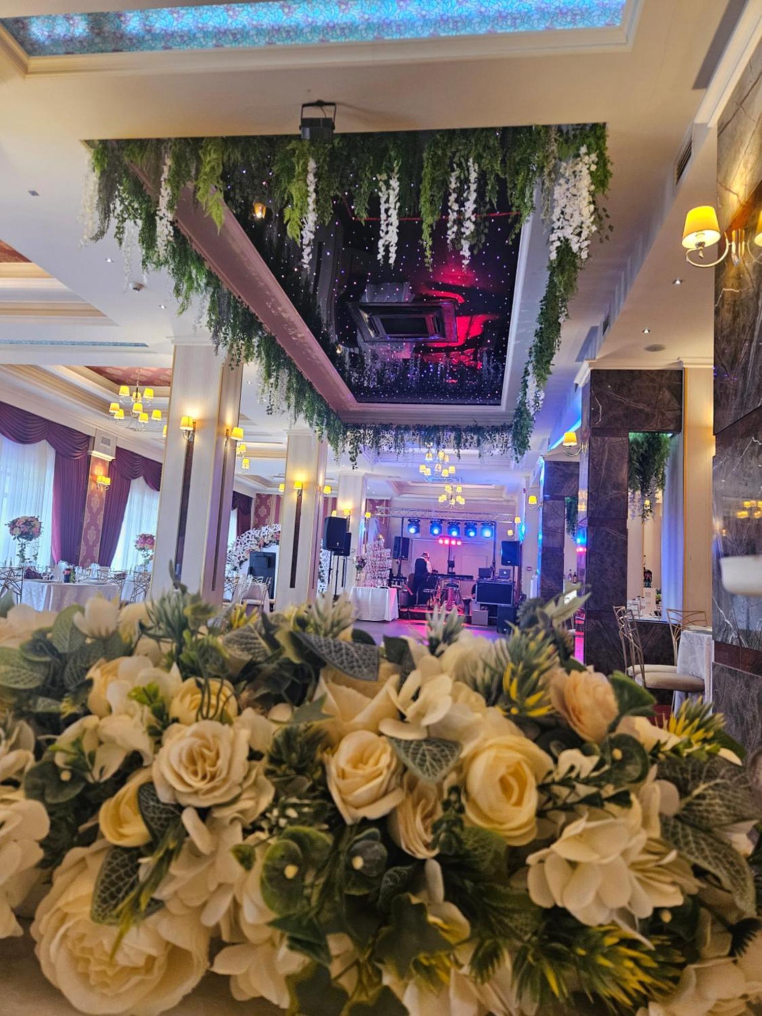 Hotel Bulevard Făgăraş Exteriör bild